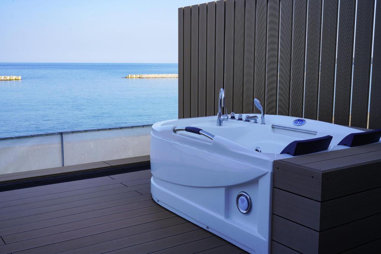 Вилла Beach Spa Tsuda 1 Uno Sanuki  Экстерьер фото